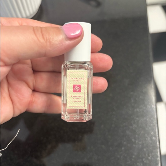 💕NWT! Jo Malone Raspberry Ripple Perfume - Picture 2 of 4